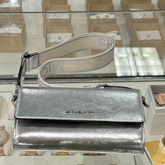 Michael Kors Jet Set Item Large Zip Around Wallet Crossbody Bag Silver - Picture 3 of 9